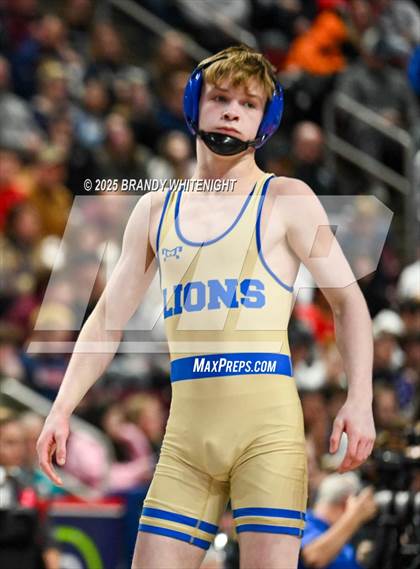 Thumbnail 3 in PIAA Boys AA/AAA Wrestling Championship photogallery.