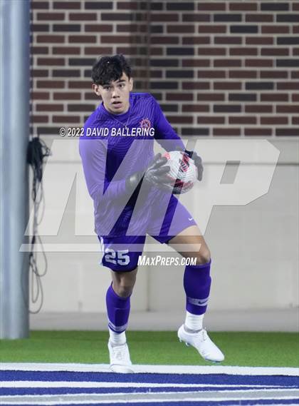 Thumbnail 2 in Allen vs. Coppell (UIL 6A Bi-District Playoff) photogallery.