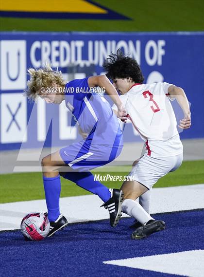Thumbnail 1 in Allen vs. Coppell (UIL 6A Bi-District Playoff) photogallery.