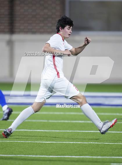 Thumbnail 2 in Allen vs. Coppell (UIL 6A Bi-District Playoff) photogallery.