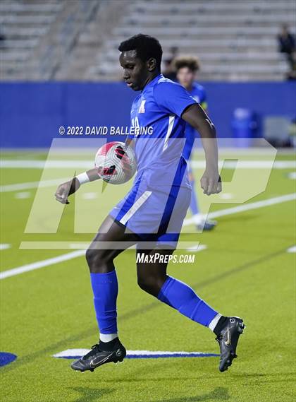 Thumbnail 2 in Allen vs. Coppell (UIL 6A Bi-District Playoff) photogallery.