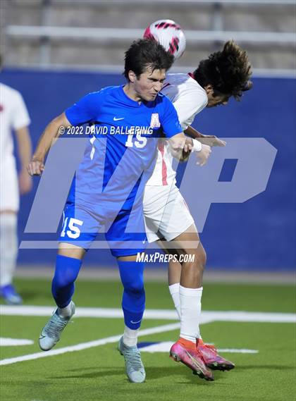 Thumbnail 2 in Allen vs. Coppell (UIL 6A Bi-District Playoff) photogallery.