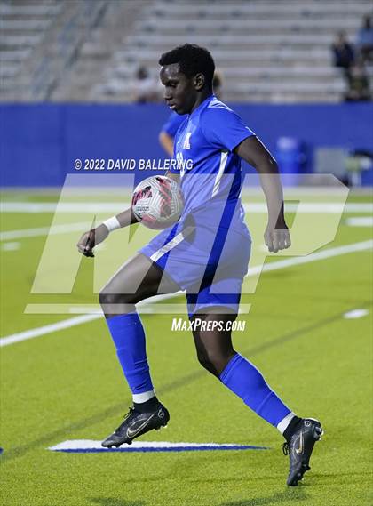Thumbnail 2 in Allen vs. Coppell (UIL 6A Bi-District Playoff) photogallery.