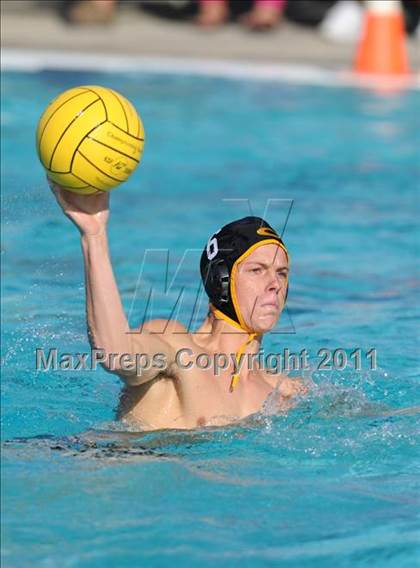 Thumbnail 2 in Cabrillo vs Nipomo photogallery.