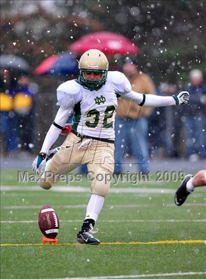 Thumbnail 3 in Pomperaug vs. Notre Dame-West Haven (CIAC Class L Final) photogallery.
