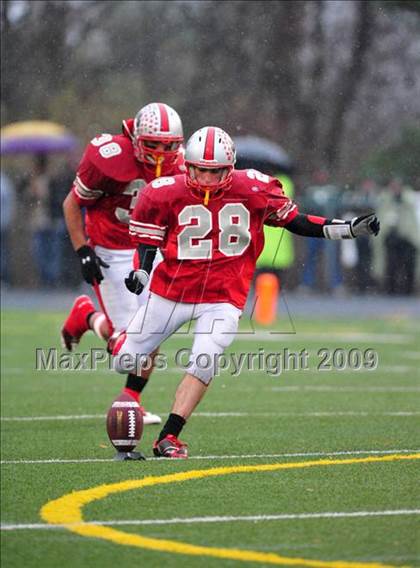 Thumbnail 3 in Pomperaug vs. Notre Dame-West Haven (CIAC Class L Final) photogallery.