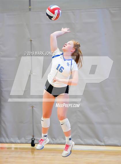 Thumbnail 1 in Cathedral Catholic vs. Santa Margarita (Nike Tournament of Champions) photogallery.