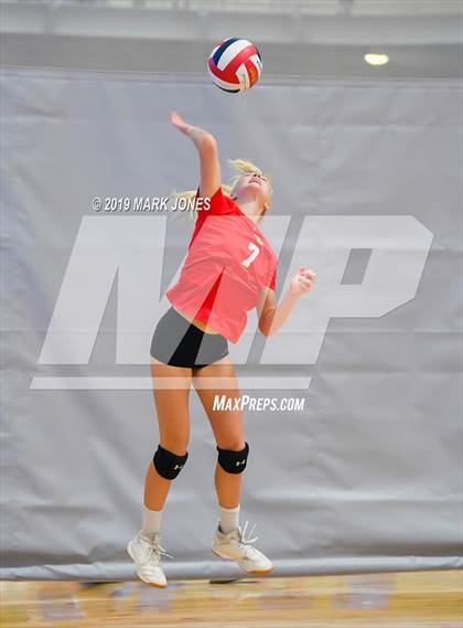 Thumbnail 3 in Cathedral Catholic vs. Santa Margarita (Nike Tournament of Champions) photogallery.