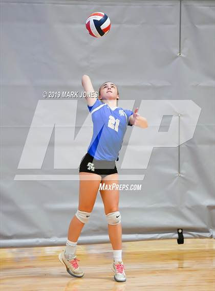 Thumbnail 3 in Cathedral Catholic vs. Santa Margarita (Nike Tournament of Champions) photogallery.