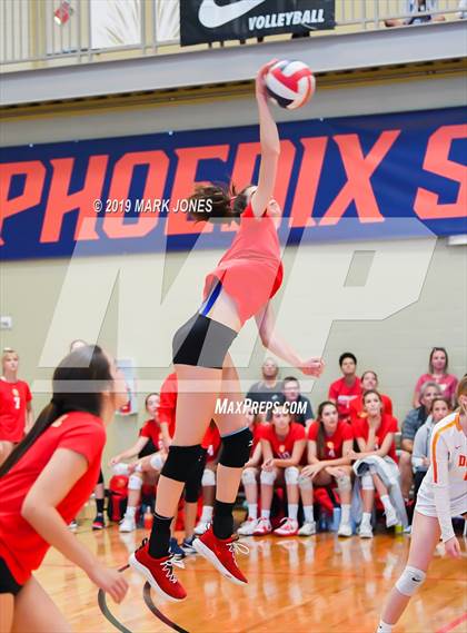 Thumbnail 1 in Cathedral Catholic vs. Santa Margarita (Nike Tournament of Champions) photogallery.