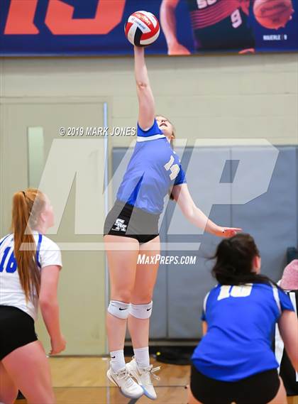 Thumbnail 1 in Cathedral Catholic vs. Santa Margarita (Nike Tournament of Champions) photogallery.