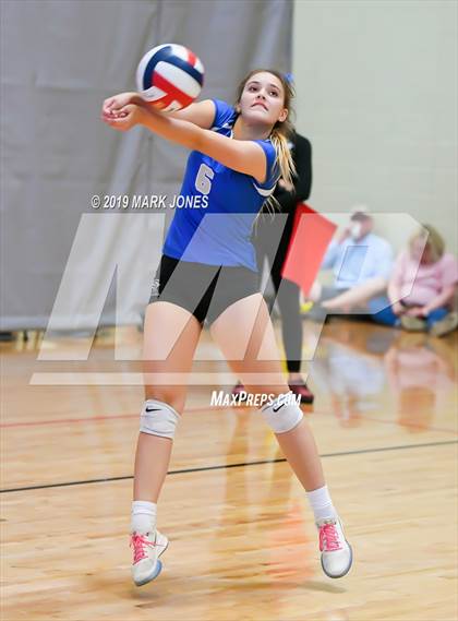 Thumbnail 1 in Cathedral Catholic vs. Santa Margarita (Nike Tournament of Champions) photogallery.