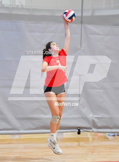 Thumbnail 2 in Cathedral Catholic vs. Santa Margarita (Nike Tournament of Champions) photogallery.