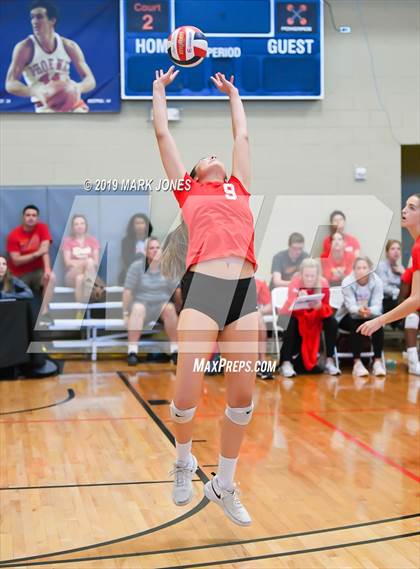 Thumbnail 1 in Cathedral Catholic vs. Santa Margarita (Nike Tournament of Champions) photogallery.