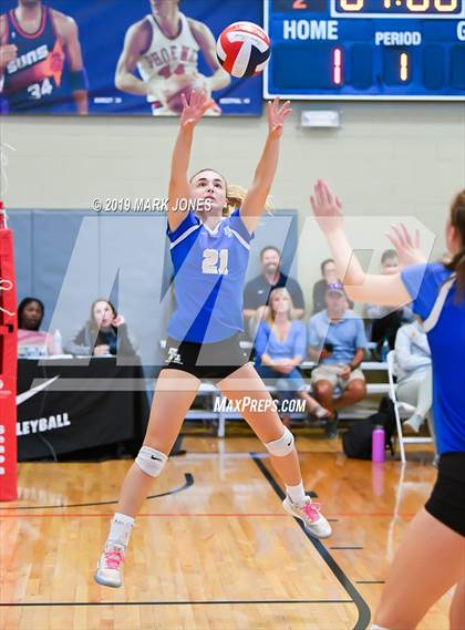 Thumbnail 1 in Cathedral Catholic vs. Santa Margarita (Nike Tournament of Champions) photogallery.