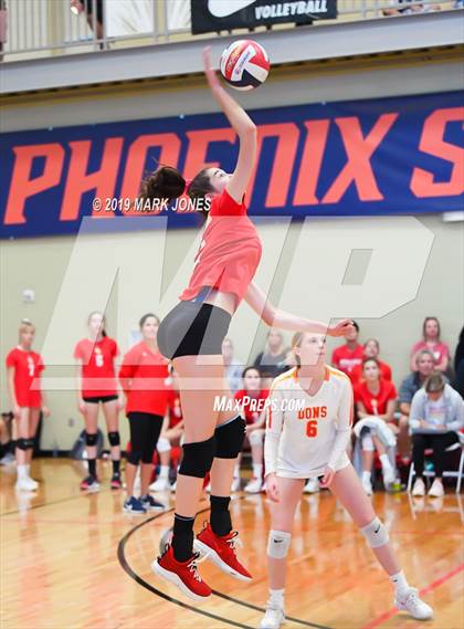 Thumbnail 3 in Cathedral Catholic vs. Santa Margarita (Nike Tournament of Champions) photogallery.