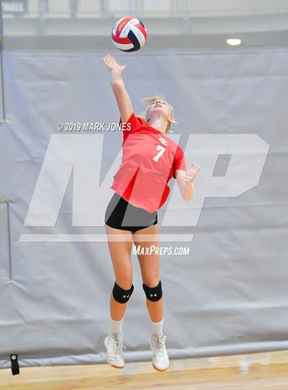 Thumbnail 2 in Cathedral Catholic vs. Santa Margarita (Nike Tournament of Champions) photogallery.
