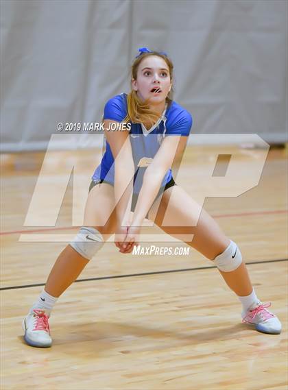 Thumbnail 3 in Cathedral Catholic vs. Santa Margarita (Nike Tournament of Champions) photogallery.