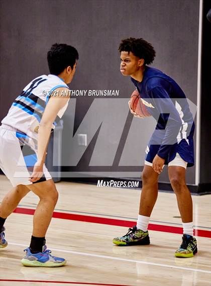 Thumbnail 1 in El Capitan vs. Inderkum (Cordova Christmas Classic) photogallery.