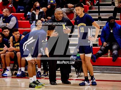 Thumbnail 2 in El Capitan vs. Inderkum (Cordova Christmas Classic) photogallery.
