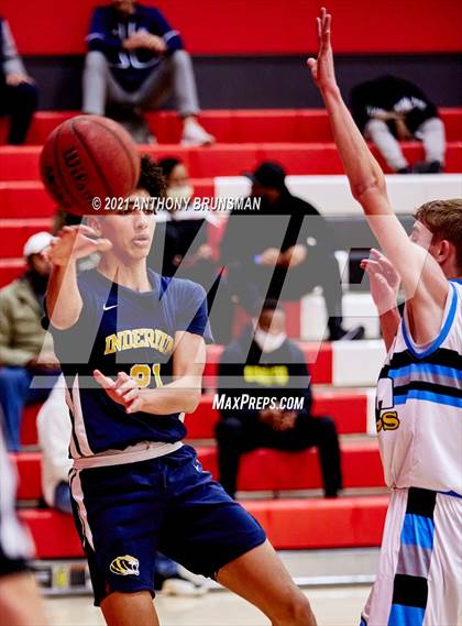 Thumbnail 3 in El Capitan vs. Inderkum (Cordova Christmas Classic) photogallery.