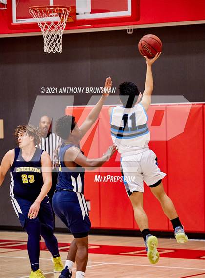 Thumbnail 1 in El Capitan vs. Inderkum (Cordova Christmas Classic) photogallery.