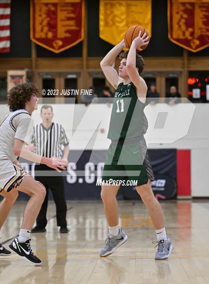 Thumbnail 3 in St. John Bosco vs. De La Salle (Torrey Pines Holiday Classic) photogallery.