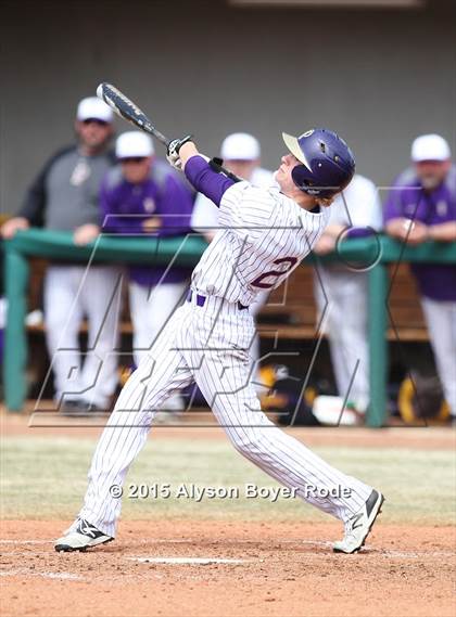 Thumbnail 2 in Puyallup vs. Leesville Road (National High School Invitational) photogallery.