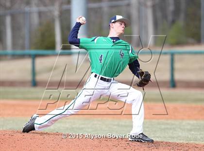 Thumbnail 2 in Puyallup vs. Leesville Road (National High School Invitational) photogallery.