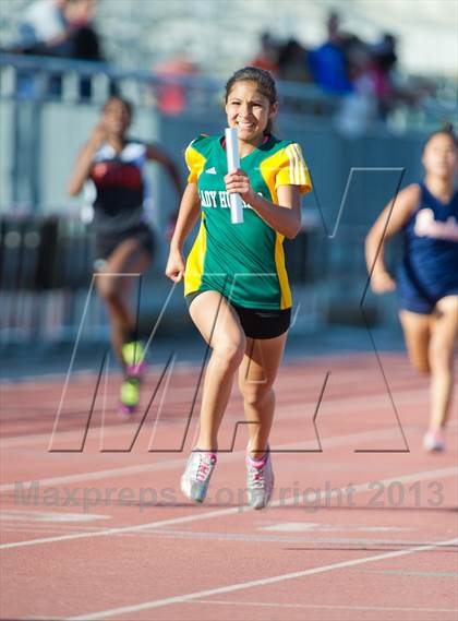 Thumbnail 1 in NISD District Track Meet photogallery.