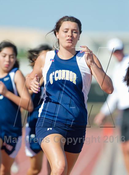 Thumbnail 2 in NISD District Track Meet photogallery.