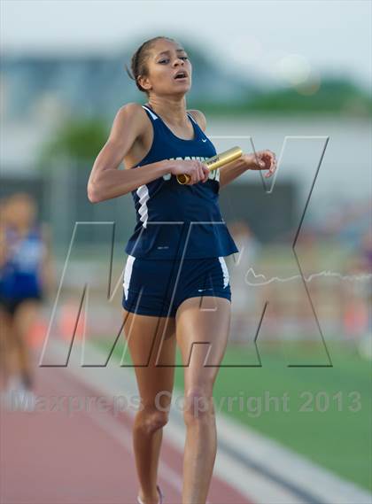 Thumbnail 3 in NISD District Track Meet photogallery.