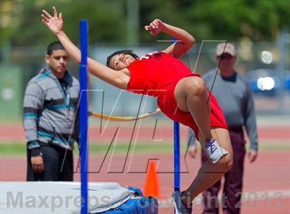 Thumbnail 1 in NISD District Track Meet photogallery.