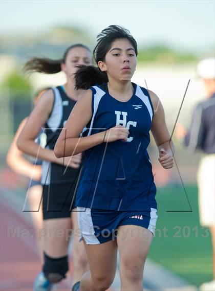 Thumbnail 2 in NISD District Track Meet photogallery.