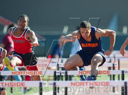Thumbnail 3 in NISD District Track Meet photogallery.