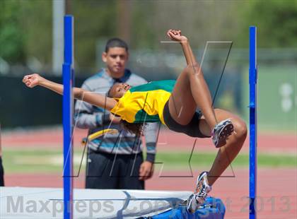 Thumbnail 3 in NISD District Track Meet photogallery.