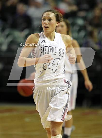 Thumbnail 1 in Paonia vs. Wray (CHSAA 2A Final) photogallery.