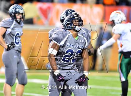 Thumbnail 2 in Washington vs. East Lincoln (NCHSAA Class 2AA Final) photogallery.