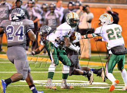 Thumbnail 1 in Washington vs. East Lincoln (NCHSAA Class 2AA Final) photogallery.