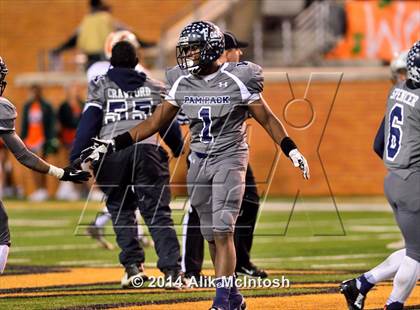 Thumbnail 1 in Washington vs. East Lincoln (NCHSAA Class 2AA Final) photogallery.