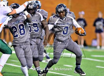 Thumbnail 3 in Washington vs. East Lincoln (NCHSAA Class 2AA Final) photogallery.