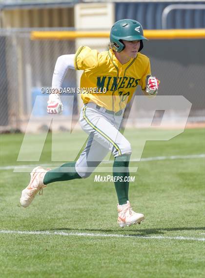 Thumbnail 3 in Skyline vs. Bishop Manogue  (Coach Bob Invitational) photogallery.