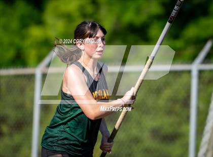 Thumbnail 1 in Tiger Relays photogallery.