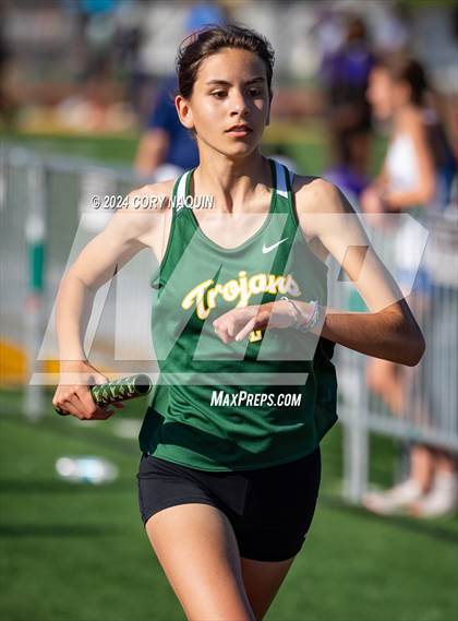 Thumbnail 1 in Tiger Relays photogallery.