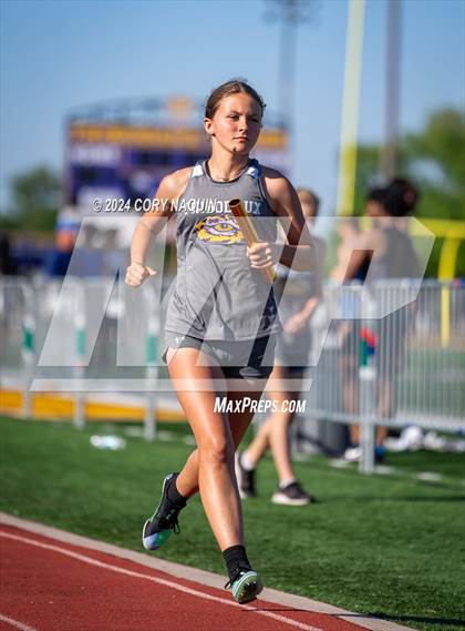 Thumbnail 3 in Tiger Relays photogallery.
