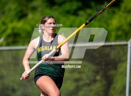 Thumbnail 2 in Tiger Relays photogallery.