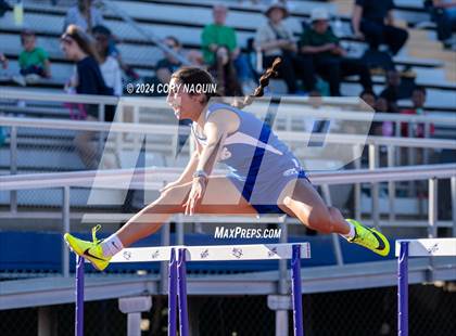 Thumbnail 1 in Tiger Relays photogallery.