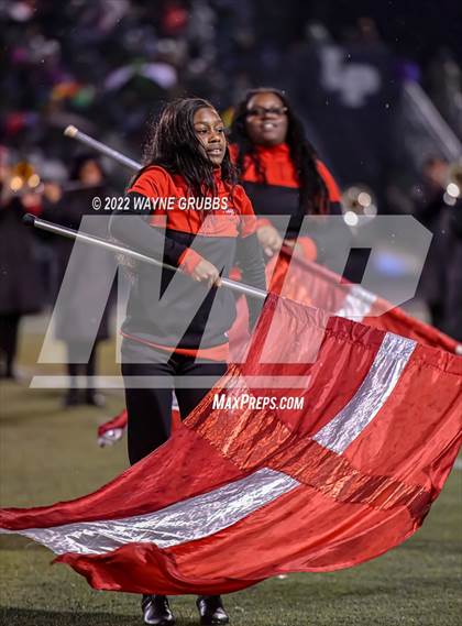 Thumbnail 2 in Longview vs. Port Arthur Memorial (UIL 5A DI Region Semifinal) photogallery.