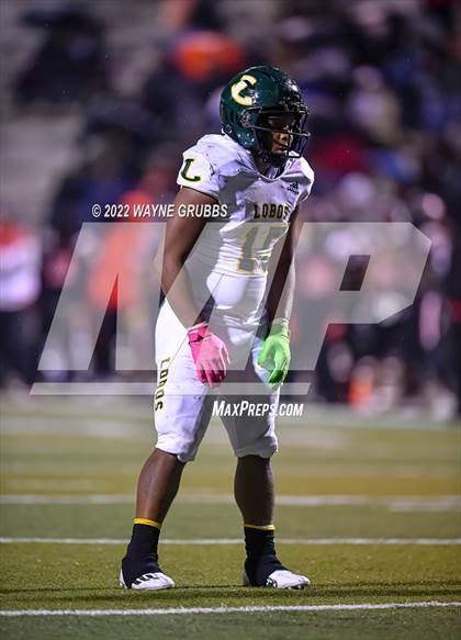 Thumbnail 2 in Longview vs. Port Arthur Memorial (UIL 5A DI Region Semifinal) photogallery.