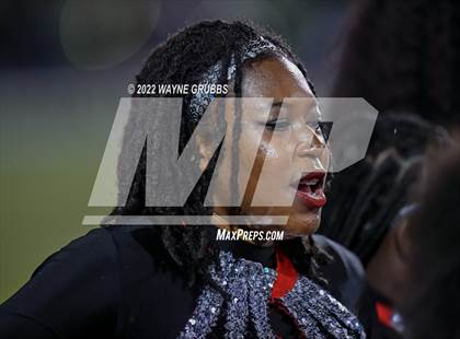 Thumbnail 3 in Longview vs. Port Arthur Memorial (UIL 5A DI Region Semifinal) photogallery.
